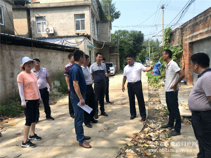 李楼乡开展村庄清洁行动现场观摩会