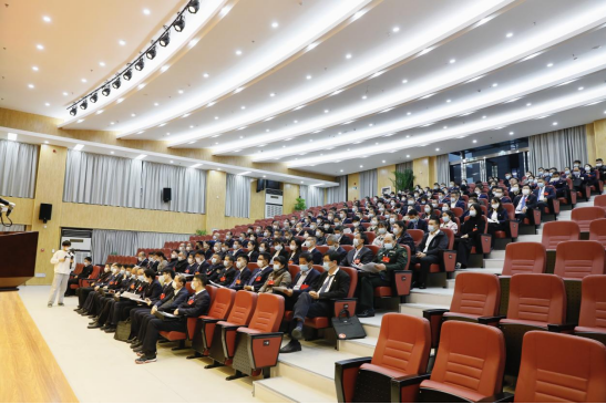龙子湖区委四届二次党代会预备会议召开