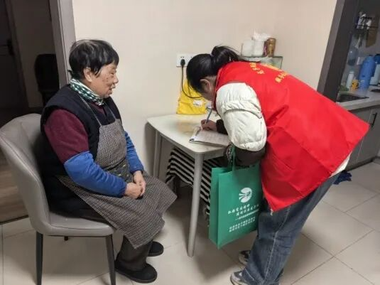 东升街道两站社区：小事连民心 服务见初心