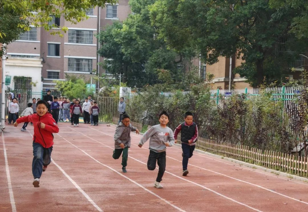 文雅学子展风采体质监测助成长